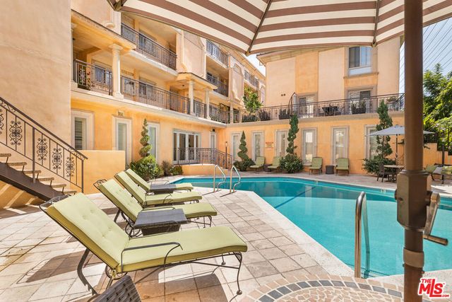 1000 S Westgate Avenue 312, Los Angeles, CA 90049