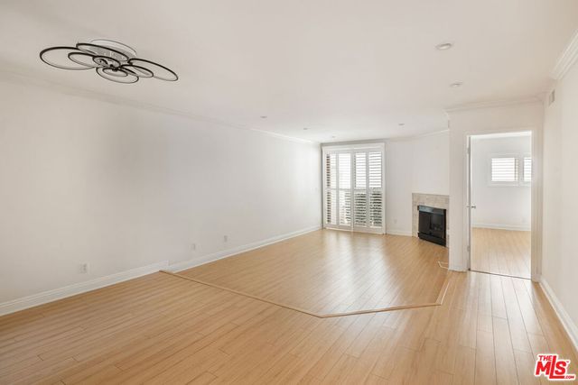 1000 S Westgate Avenue 312, Los Angeles, CA 90049