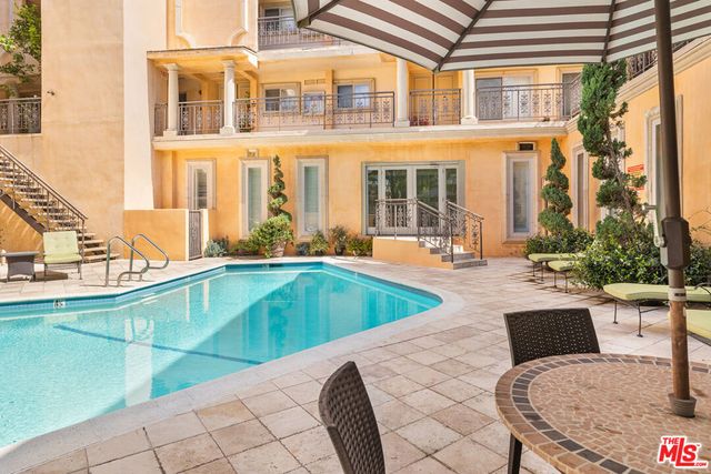 1000 S Westgate Avenue 312, Los Angeles, CA 90049