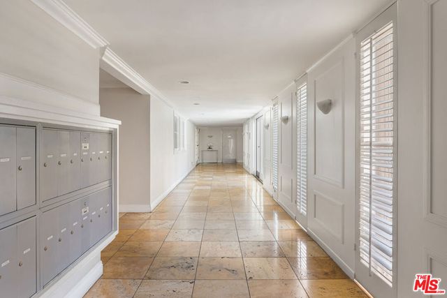 1000 S Westgate Avenue 312, Los Angeles, CA 90049