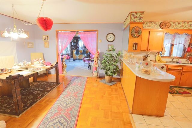 60 Aetna, Somerset, MA 02726