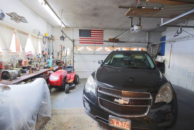 60 Aetna, Somerset, MA 02726