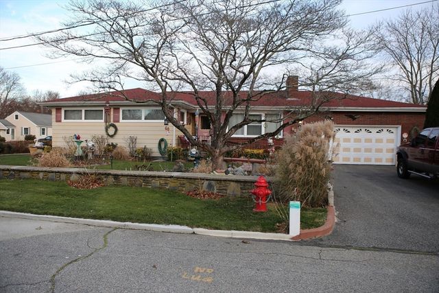 60 Aetna, Somerset, MA 02726