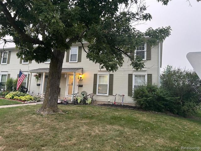 6905 Harvard Lane, Canton, MI 48187