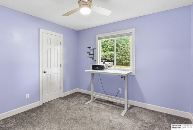 15409 Summerwood Drive, Omaha, NE 68137