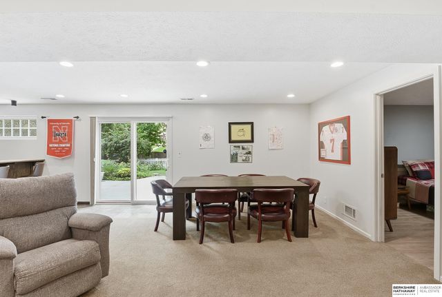 15409 Summerwood Drive, Omaha, NE 68137