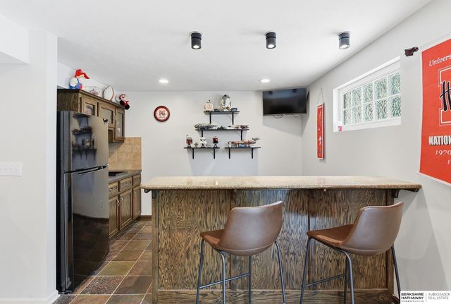 15409 Summerwood Drive, Omaha, NE 68137
