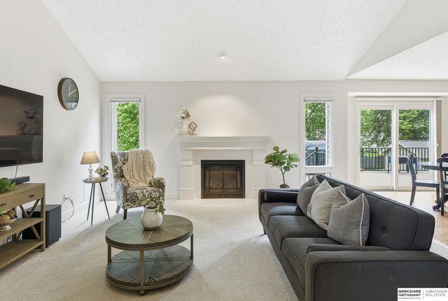 15409 Summerwood Drive, Omaha, NE 68137