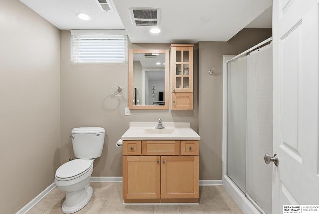15409 Summerwood Drive, Omaha, NE 68137