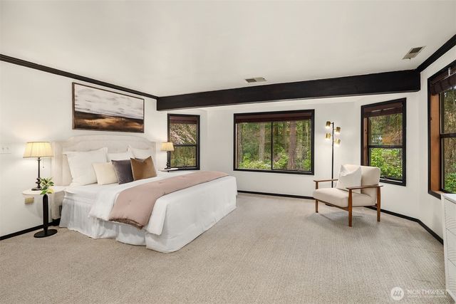 22223 NE 82nd Place, Redmond, WA 98053