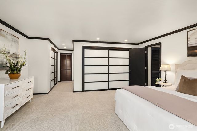 22223 NE 82nd Place, Redmond, WA 98053