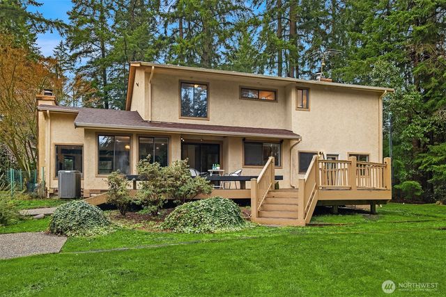 22223 NE 82nd Place, Redmond, WA 98053