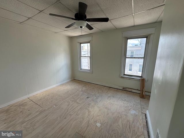 2606 CEDAR ST, Philadelphia, PA 19125
