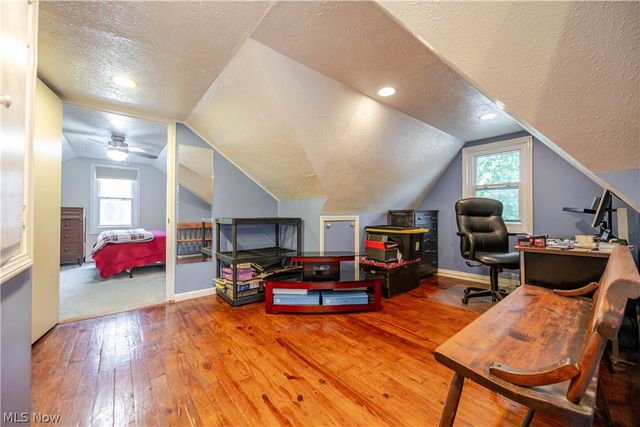 1156 Sunset Road, Mayfield Heights, OH 44124