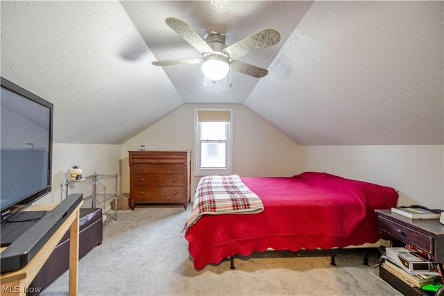 1156 Sunset Road, Mayfield Heights, OH 44124