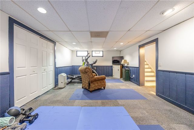 1156 Sunset Road, Mayfield Heights, OH 44124