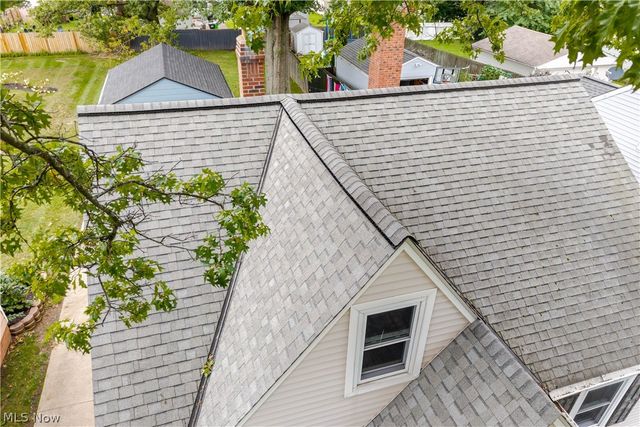1156 Sunset Road, Mayfield Heights, OH 44124