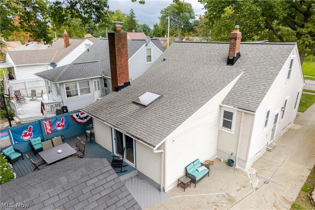 1156 Sunset Road, Mayfield Heights, OH 44124