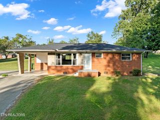 727 Spoone Circle, Morristown, TN 37814