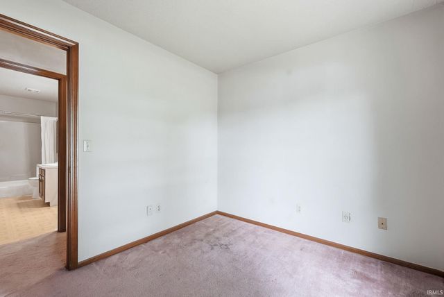 7311 Tangerine Lane, Fort Wayne, IN 46825