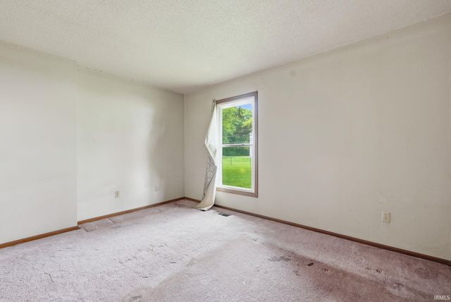 7311 Tangerine Lane, Fort Wayne, IN 46825