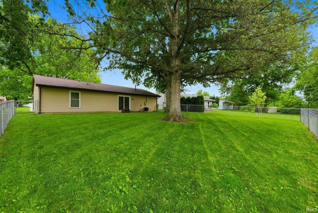 7311 Tangerine Lane, Fort Wayne, IN 46825