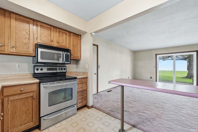 7311 Tangerine Lane, Fort Wayne, IN 46825