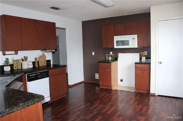 4005 San Esteban Court, Mission, TX 78572