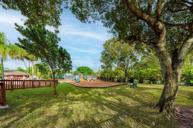 6604 SW 114th Place C72, Miami, FL 33173