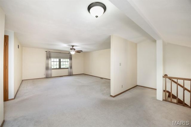 306 Northoak Drive, Collinsville, IL 62234