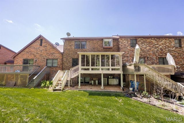306 Northoak Drive, Collinsville, IL 62234