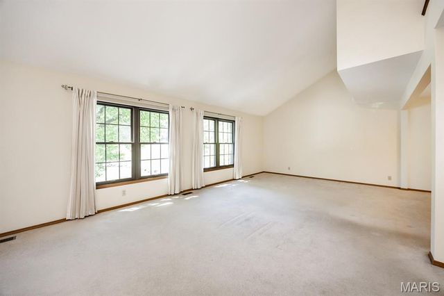306 Northoak Drive, Collinsville, IL 62234