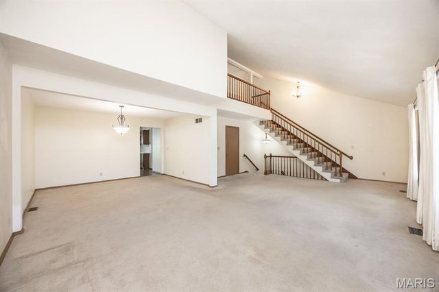 306 Northoak Drive, Collinsville, IL 62234