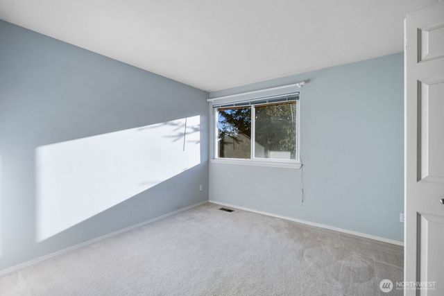 8218 126th Place SE, Newcastle, WA 98056
