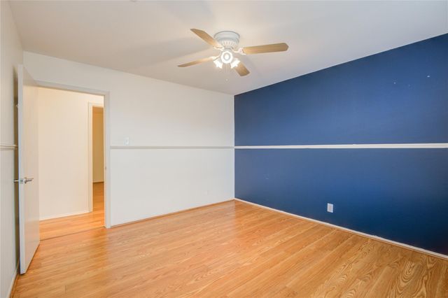 1433 Cedar Post Lane 10, Houston, TX 77055