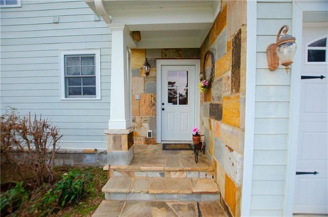 1331 Barrows Grove Road, Buckhead, GA 30625