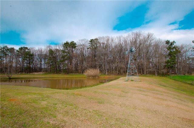 1331 Barrows Grove Road, Buckhead, GA 30625