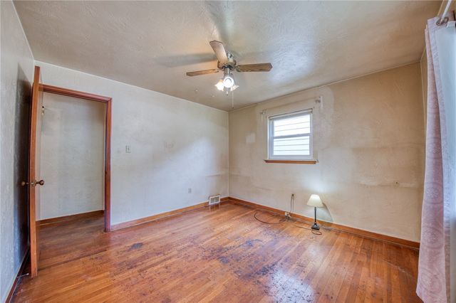793 Becks Run Rd, Baldwin Boro, PA 15210