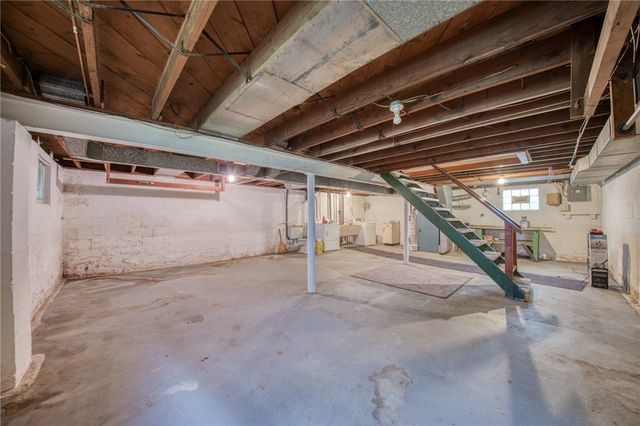 793 Becks Run Rd, Baldwin Boro, PA 15210