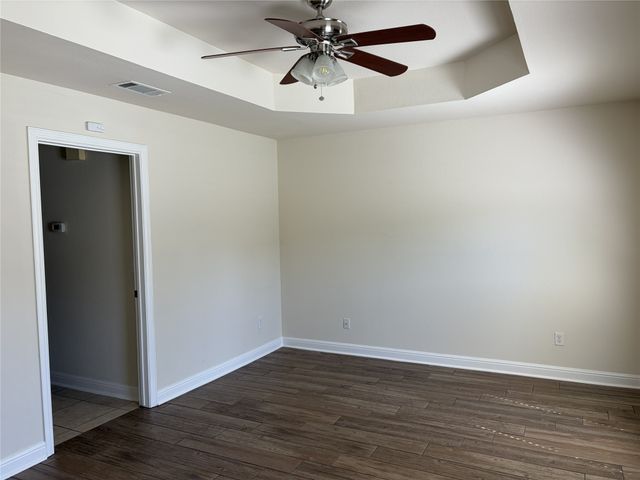 1001 Meadow Creek Drive, Allen, TX 75002