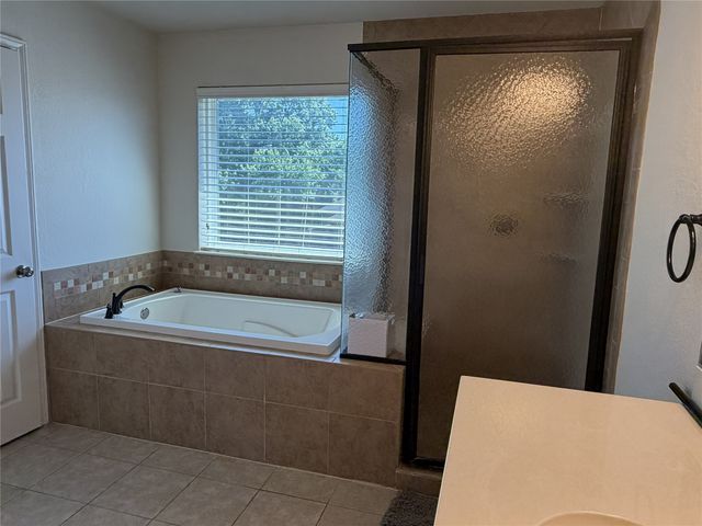 1001 Meadow Creek Drive, Allen, TX 75002