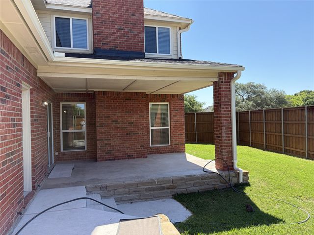 1001 Meadow Creek Drive, Allen, TX 75002
