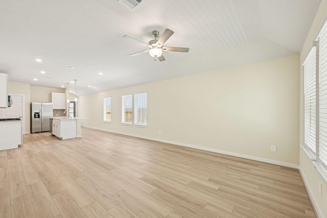 16687 Sterling Cliff Street, Conroe, TX 77302