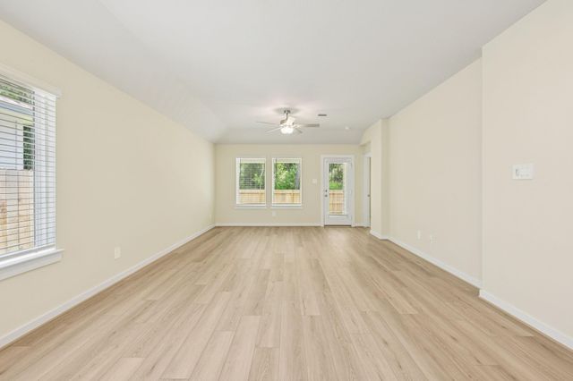 16687 Sterling Cliff Street, Conroe, TX 77302