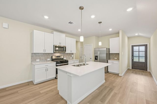 16687 Sterling Cliff Street, Conroe, TX 77302