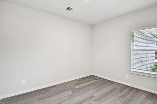 16687 Sterling Cliff Street, Conroe, TX 77302