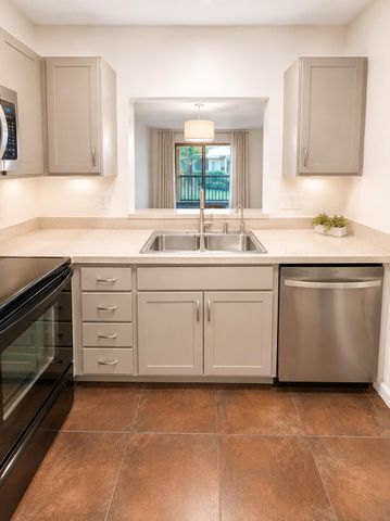 4147 NW 90TH Avenue 206, Coral Springs, FL 33065