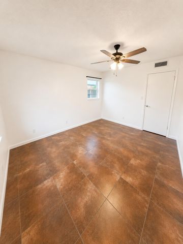4147 NW 90TH Avenue 206, Coral Springs, FL 33065