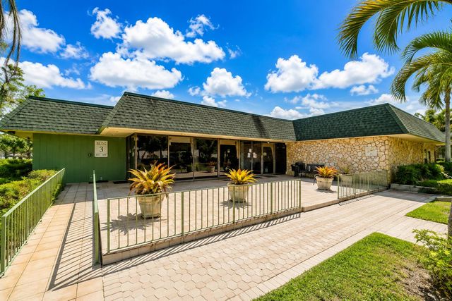 4147 NW 90TH Avenue 206, Coral Springs, FL 33065