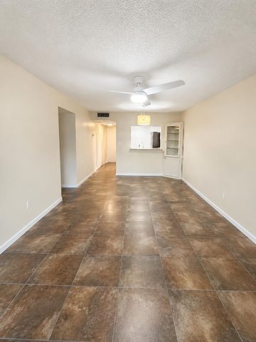 4147 NW 90TH Avenue 206, Coral Springs, FL 33065